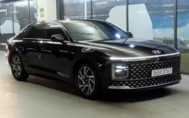 삼성중고차매매사이트 그랜저 (GN7) 가솔린 2.5 2WD 매물 사진 17 - 2023/04 57,230km